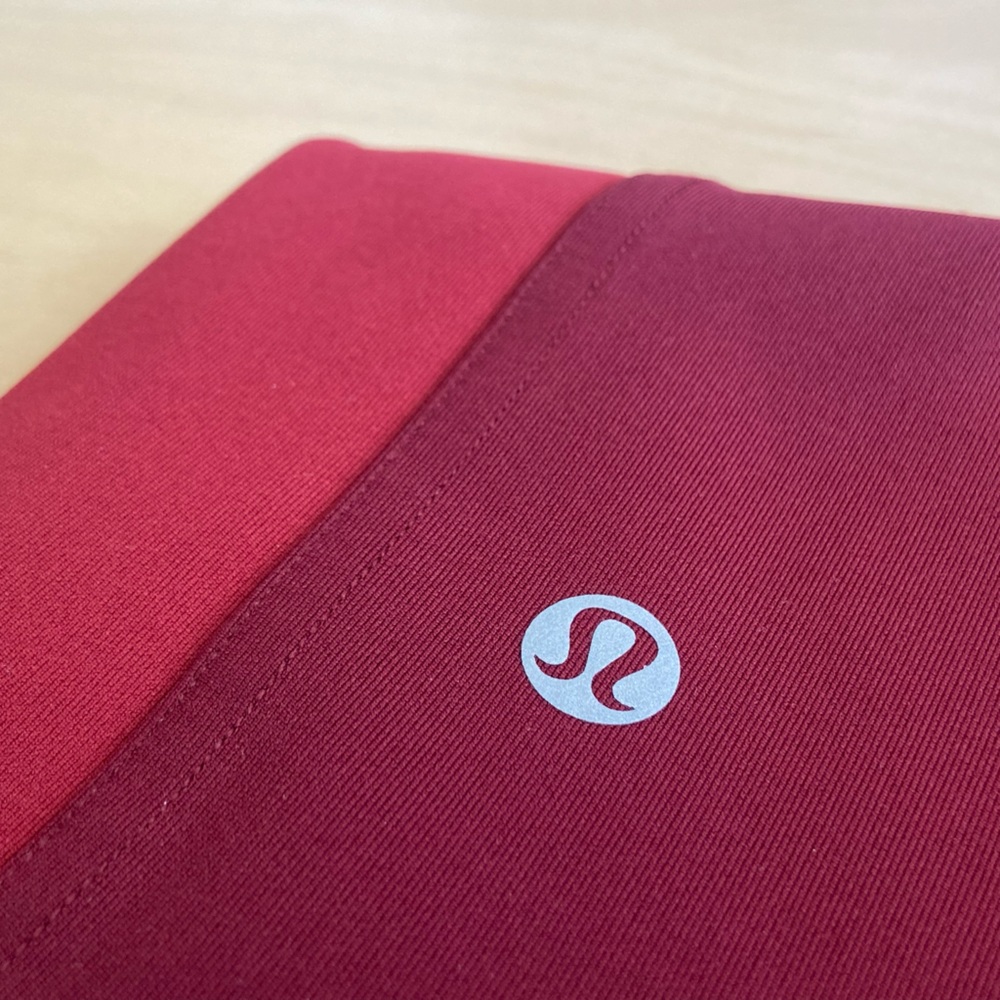 Lululemon Box it Out Tights/Leggings /w Pockets Size 8 Dot Confirmed Deep Rouge - Picture 6 of 11